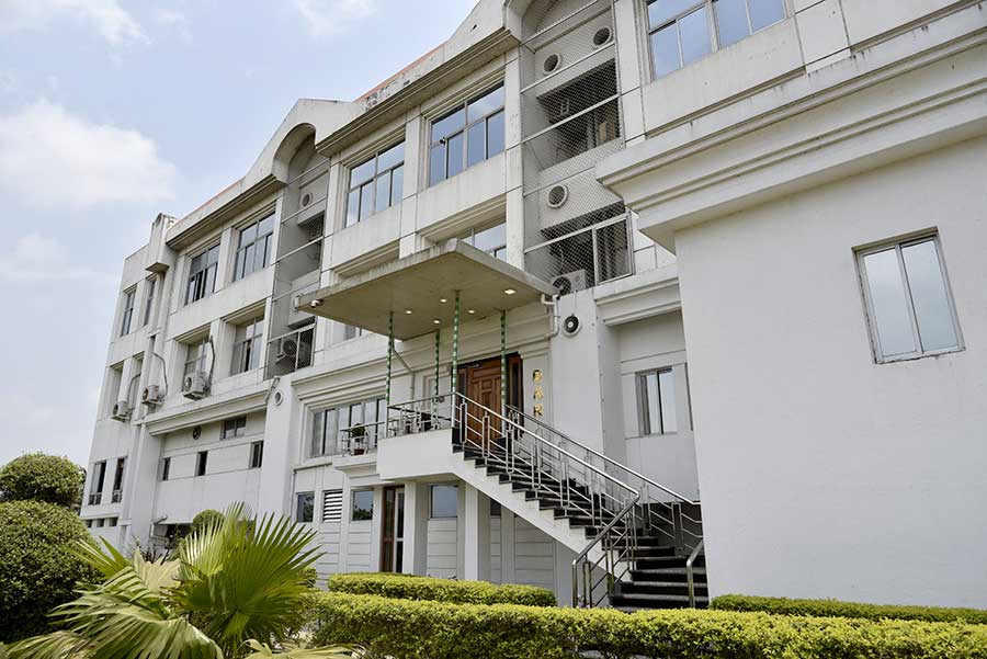 side-view-of-hotel-haveli-in-krishnanagar